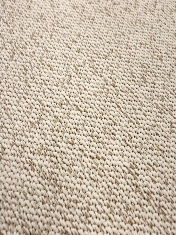 Klein_0232_Neutro_Zoom.jpg